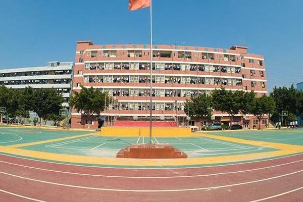遂寧職業(yè)技術學校