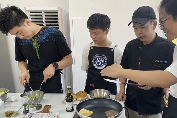 四川科技職業(yè)學院中專部招生專業(yè)
