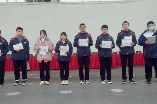 綿陽普明中學(xué)舉行開學(xué)動員大會