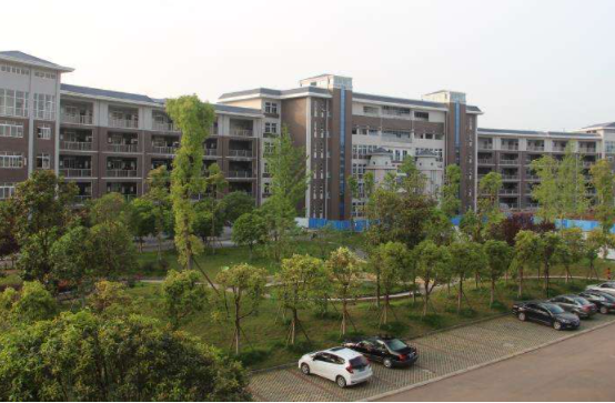 南充市職工大學(xué)
