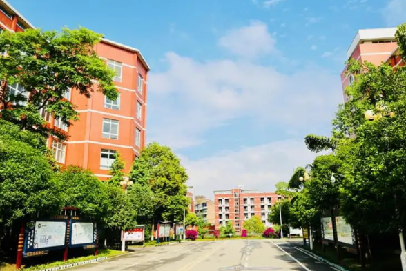 成都成工科技技工學校的升學優(yōu)勢