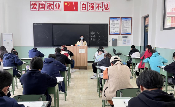 仁壽新科高級(jí)中學(xué)校是職高嗎