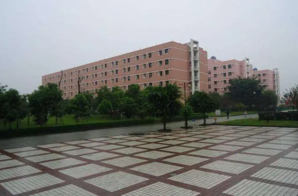 甘洛縣職業(yè)技術學校