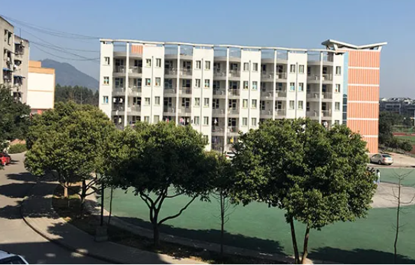 四川省峨眉山市職業(yè)技術(shù)學校