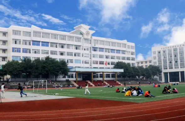 樂山市中區(qū)振興中等職業(yè)學(xué)校報名條件