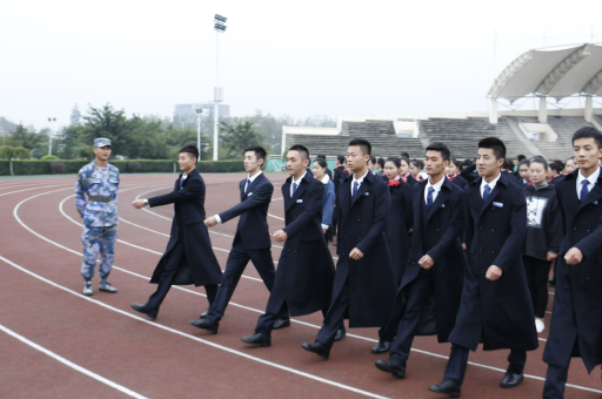 成都華陽航空學(xué)校
