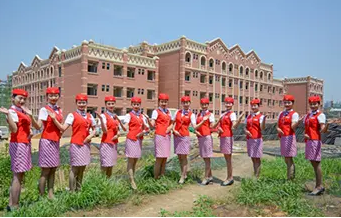 東星航空學(xué)校