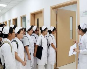 成都護理學(xué)校專業(yè)畢業(yè)待遇怎么樣