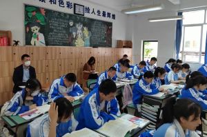 溫江中學(xué)2022年錄取分?jǐn)?shù)線高嗎
