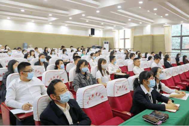 四川托普計算機職業(yè)學校