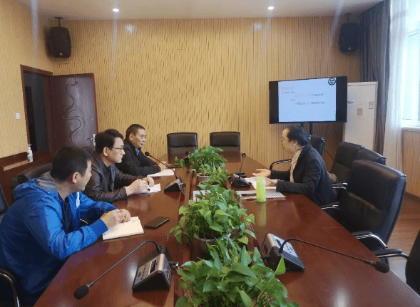 雅安市成實外學校