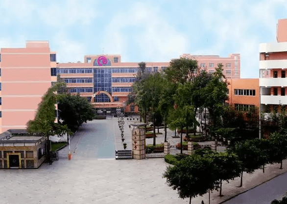 四川省溫江中學