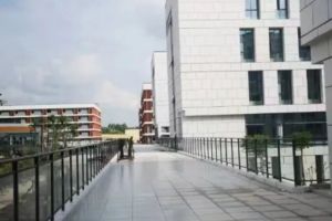 內(nèi)江市高級技工學(xué)校學(xué)費(fèi)多少_內(nèi)江市高級技工學(xué)校是公辦嗎