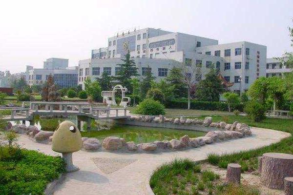 綿陽高級技工學校