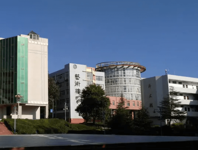 西昌學院