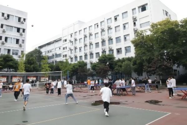 遂寧市職業(yè)技術學校