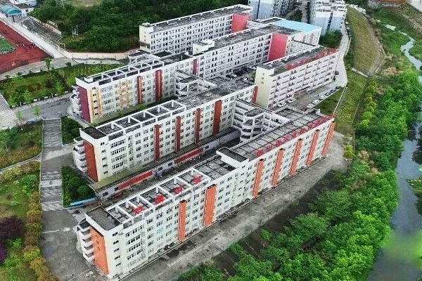 蘆溪中學(xué)錄取分?jǐn)?shù)線(xiàn)