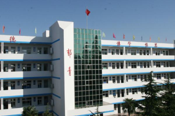 蒼溪嘉陵中等職業(yè)學校環(huán)境