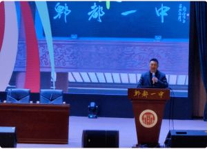 2023年四川省成都市郫都一中是重點(diǎn)高中嗎_四川省成都市郫都一中教學(xué)設(shè)施怎么樣
