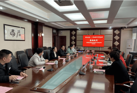 眉山天府新區(qū)實驗中學