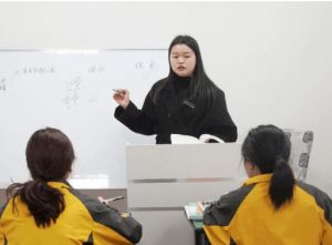 2023年成都華商理工職業(yè)學(xué)校報(bào)名條件_招生方式