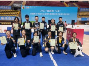 2023年成都市龍泉二中初升高入學(xué)方式_班級(jí)人數(shù)