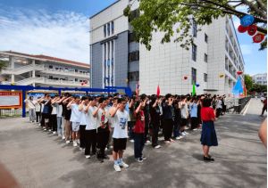 四川省綿陽職業(yè)技術(shù)學校師資力量_教學設(shè)施
