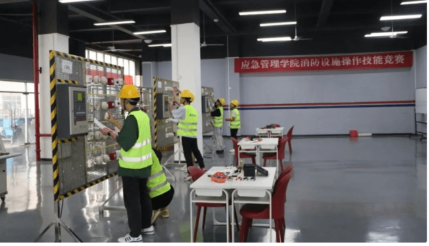 德陽科貿(mào)職業(yè)學院