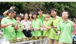 2023年成都華商理工職業(yè)學(xué)校招生優(yōu)勢(shì)_管理嚴(yán)格嗎