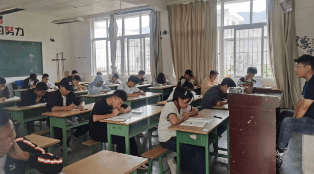 越西縣職業(yè)技術學校
