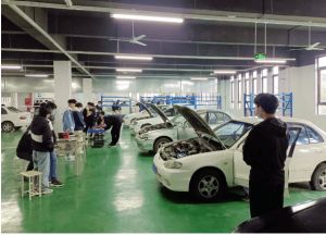 2023年四川希望汽車技師學(xué)院汽車維修好不好_專業(yè)特色