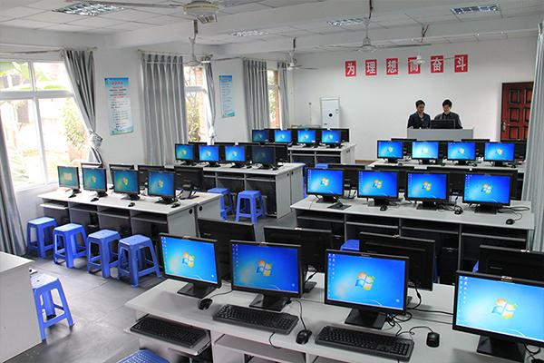 自貢市電子信息職業(yè)技術(shù)學(xué)校招生
