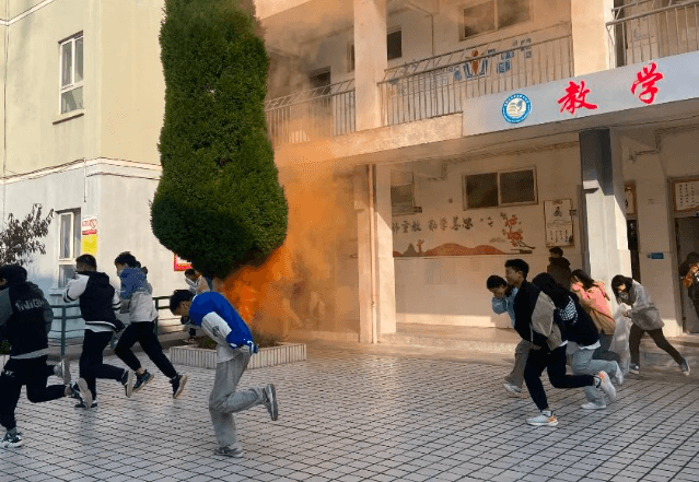 德陽弘正科技職業(yè)學(xué)校