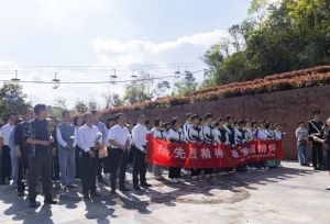 2024年四川省服裝藝術(shù)學校地址在哪里_交通便利嗎
