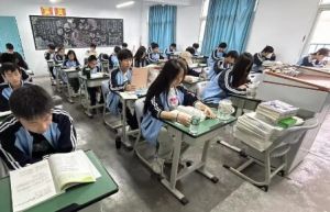 2024年成都新運職業(yè)學校師資力量介紹_師資是否強大