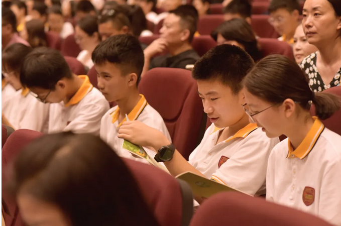 成都東辰外國語學校
