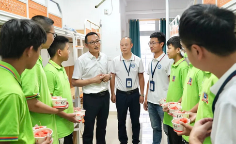 成都新華高級技工學校