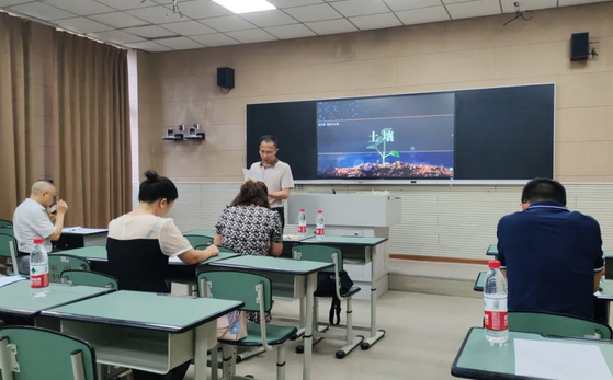 成都棠湖外國語學校