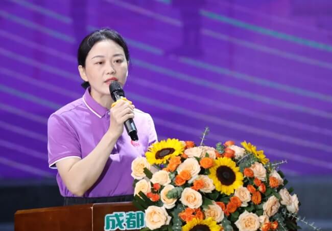 成都東辰外國語學(xué)校