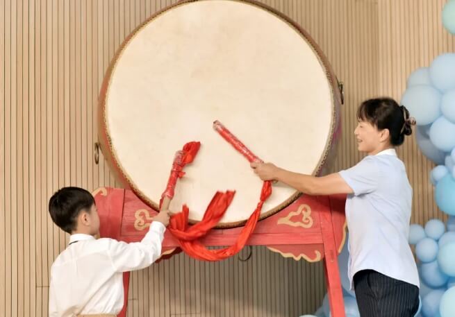 成都東辰外國(guó)語(yǔ)學(xué)校