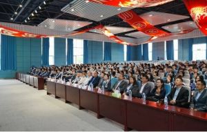 2025年成都師上高中收費(fèi)多少_收費(fèi)介紹