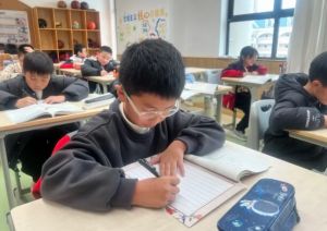 2025年成都新川外國語學(xué)校招生計劃_招生對象_招生辦法