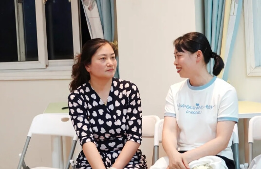 新津?qū)嶒?yàn)高中