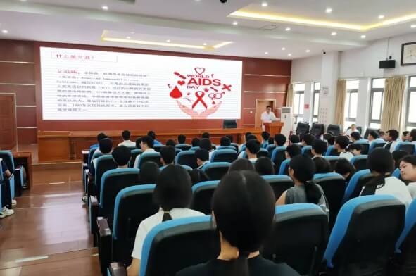 成都市工程職業(yè)技術學校