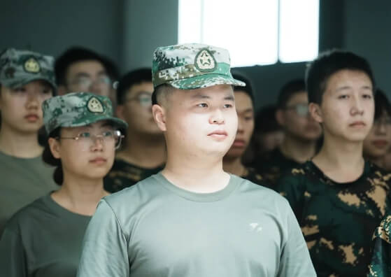 成都廣信數(shù)字技術(shù)職業(yè)學(xué)校
