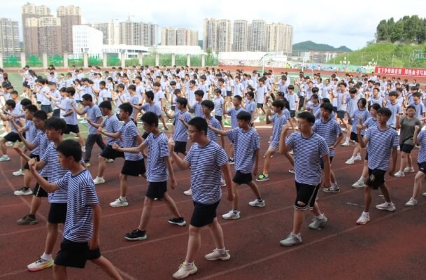 2026年蓬溪綠然學(xué)校收費(fèi)是多少_收費(fèi)介紹