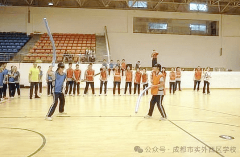 成都實(shí)外新都五龍山學(xué)校